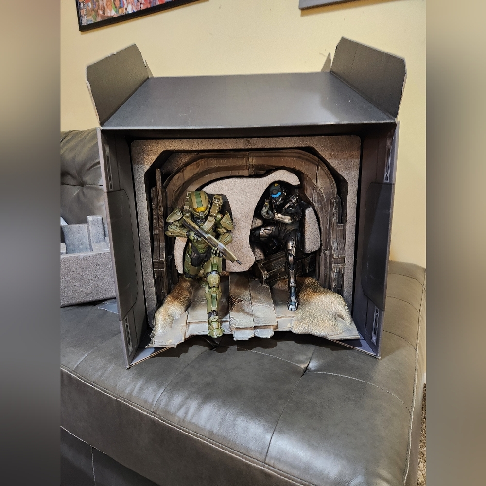 Halo 5 Collectible